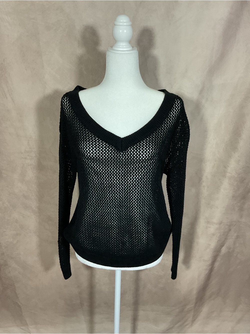VENUS Black Open-Knit V-Neck Sweater